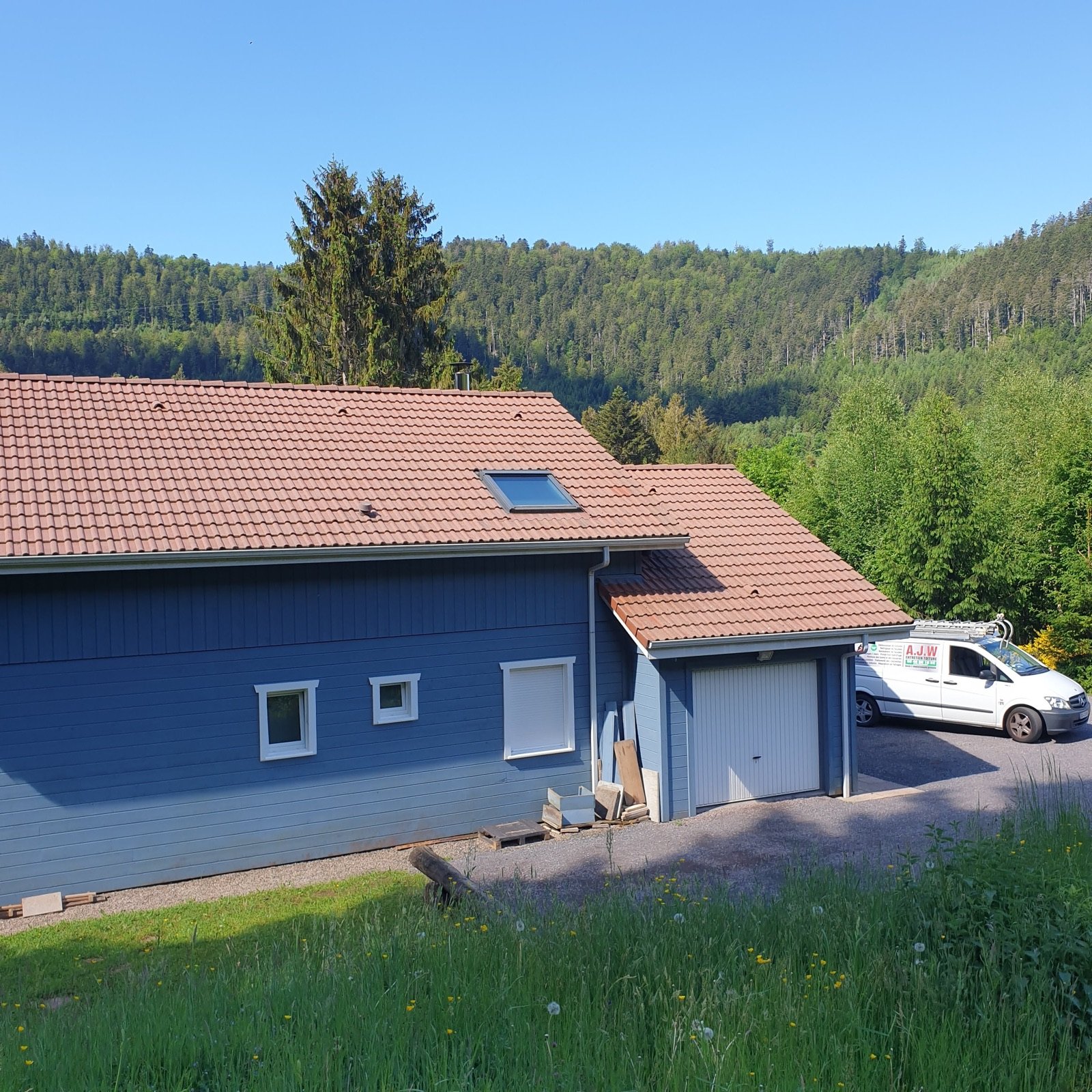 Toiture neuve sur maison individuelle dans les Vosges